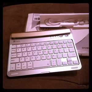 Boothtooth iPad Keyboard